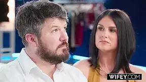 Husband Watches As His Horny Housewife Gets Dpd In Front Of Him - Sienna Rae, Parker Ambrose And Horny Husband