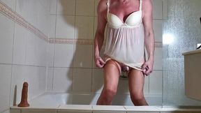 wake up at the hotel after a date on vacation in turkiye