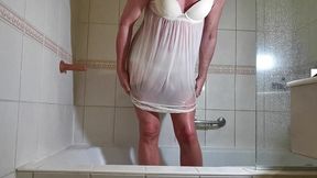 up at the hotel after a date on vacation in turkiye