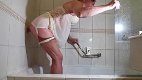 up at the hotel after a date on vacation in turkiye