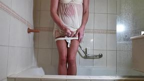 up at the hotel after a date on vacation in turkiye