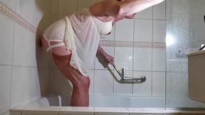 up at the hotel after a date on vacation in turkiye