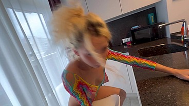 This girl's tight pussy expands new horizons