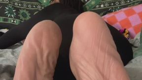 Cum All Over My Big Funky Feet - Queensizesexyfeet