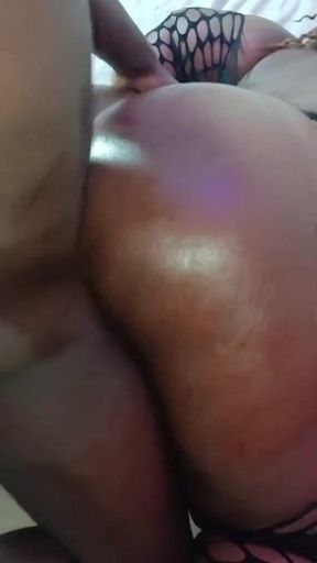 Backshots in the Showe with BBC Plumber