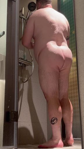 Chubby Guy Showering