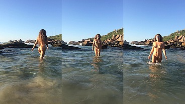 Praia de nudismo em Santa Catarina Brasil