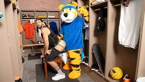 Jake Preston Shamu Azizams Steamy Muscle Clash – Raw Passion Unleashed – GayPornoTube 18+