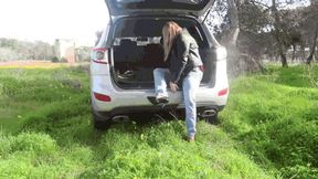 An unsuccessful walk in slippers AVI