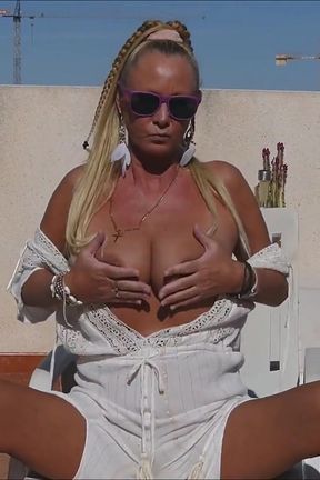 Fingering &amp; Pussy Spreading Outdoors on My Balcony