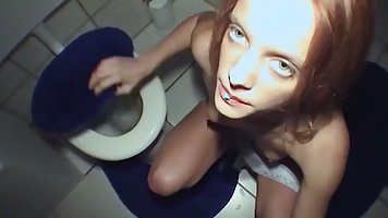 dreckige prostituierte sperma eimer kriegt feine Teen-Hure kirsche starkgefickt