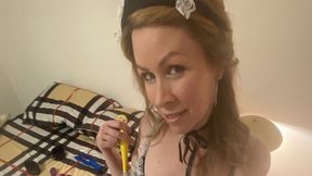 Amateur whore gets nasty in the dirty room