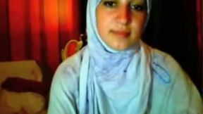 Shy Pakistani girl on webcam turns into a wild vixen