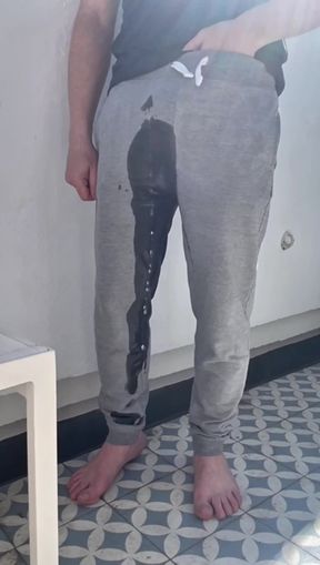 Truth or Dare - Had to Piss and Wet My Pants