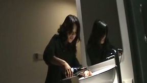 Orgasm craving Chinese chick figures out what to use a dildo