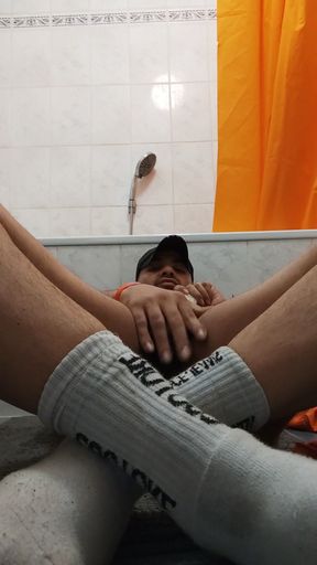 Playing DirTy in the Toilette DirTyJunkBro   Clip 1
