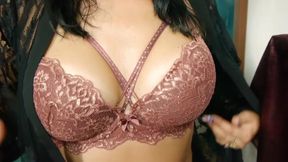 Milfycalla -newly Single Beauty Wants to Come Home with You