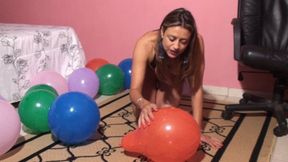 Lee gets ecstatic when popping balloons 2