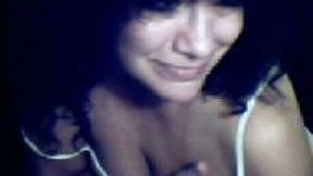 Pretty curvy webcam MILF shows me off her meaty hairy pussy