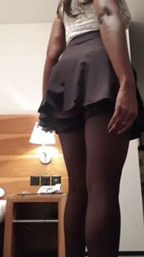 NAUGHTY DATING OUTFIT IS THE BEST DON'T YOU THINK ? 😇😈