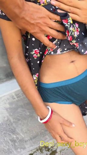 Desi gav ki kuwanri ladki ki sil pack chut chudai