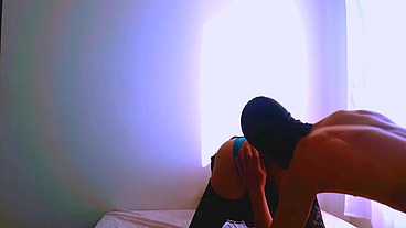 Transando com travesti na cama da Esposa