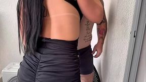 O marido da minha prima n&atilde_o d&aacute_ conta, mas n&atilde_o tem problema que eu dou conta dessa gostosa