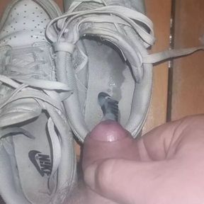 Cum in shoes