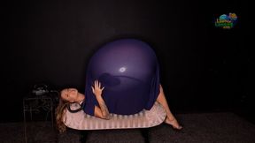 Chelsea Stuffs Dress with 30 and 36" Balloons HD WMV (1920x1080)