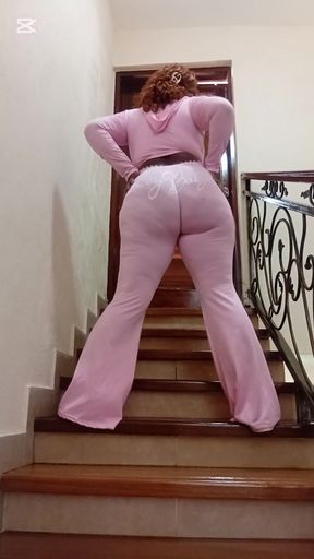 I want to give you an early tease and suck you up when you wake up in the morning