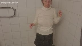 Teacher Morgana DelRay Teases You With Her Wet Turtleneck Sweater In the Shower HD