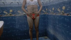 Aaj main Akeli thi.03