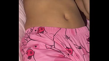 Daddy, mira mi pijama. &iquest_Quieres quit&aacute_rmela? Teen18  inocente