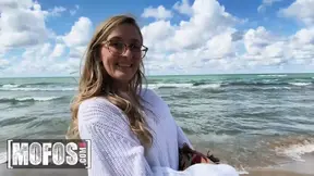 Hot - Loves Nothing More Than Being Naked In The Beach And Getting A Dripping Creampie