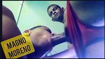 MAGNO MORENO DANDO GOSTOSO PRO WEVERTON ALVES (MAVAMBO PICUDO)