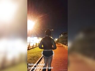 Taniax take off her mini shorts and cum on the street