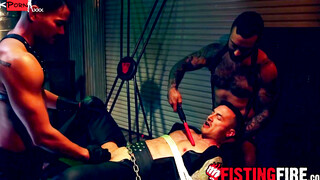 Inked top Drew Valentino admires the accommodating hole with licking cum