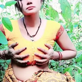 Bhabhi masterbuting