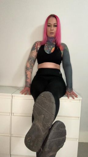 Smell my stinky trainers & socks!