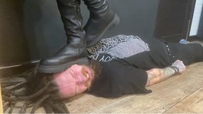 Careless trampling with jumping and kicking in My heavy knee boots