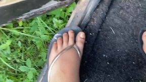 With flip-flops and even bare feet, I pump car pedals and end up scratching my feet (5)