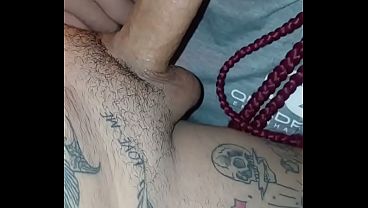 Meu supervisor mandou eu mama ele dentro da empresa
