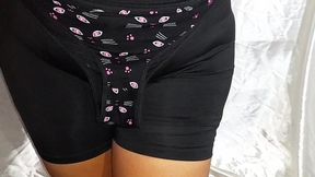 Probandome Prendas Intimas