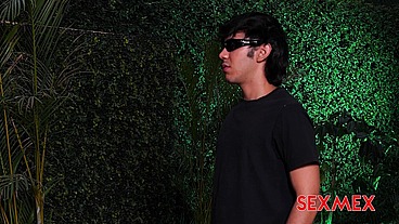 SEXMEX - HOTTIE GETS FUCKED BY AN EVIL CLONE . Daniela Andrea Rick Y Martin