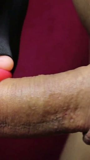 a very hot wet mouth sucked a big slippery dick completely   Clip 1