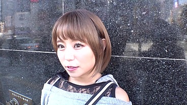 【女子大生】日本のギャルを自宅に招いて乱れるセックス 1