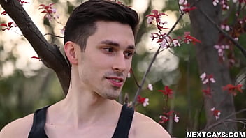 Jayden Marcos discovers a large dick top in the woods in the person of Kane Fox