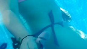 alphacamsproductions - update #6 - en la piscina con mi novia parte 2 - aug 28, 2023