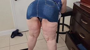 I let a stranger in public park fingered my pussy &mdash;  gave him a blowjob and fucked doggystyle