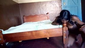 Twerking and fucking against the bedpost